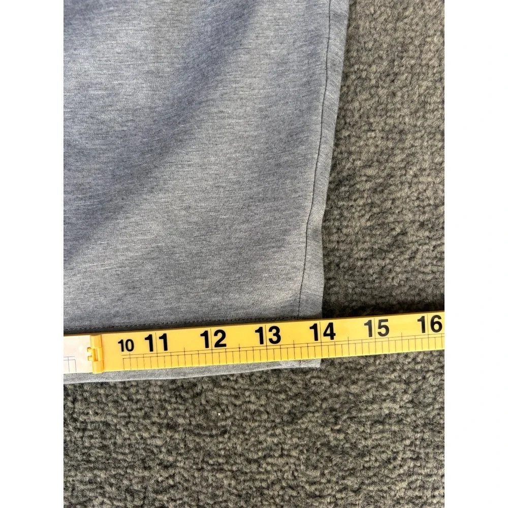 Banana Republic Luxe City Shorts Men's Size 44 Gray Cotton Stretch Slash Pockets